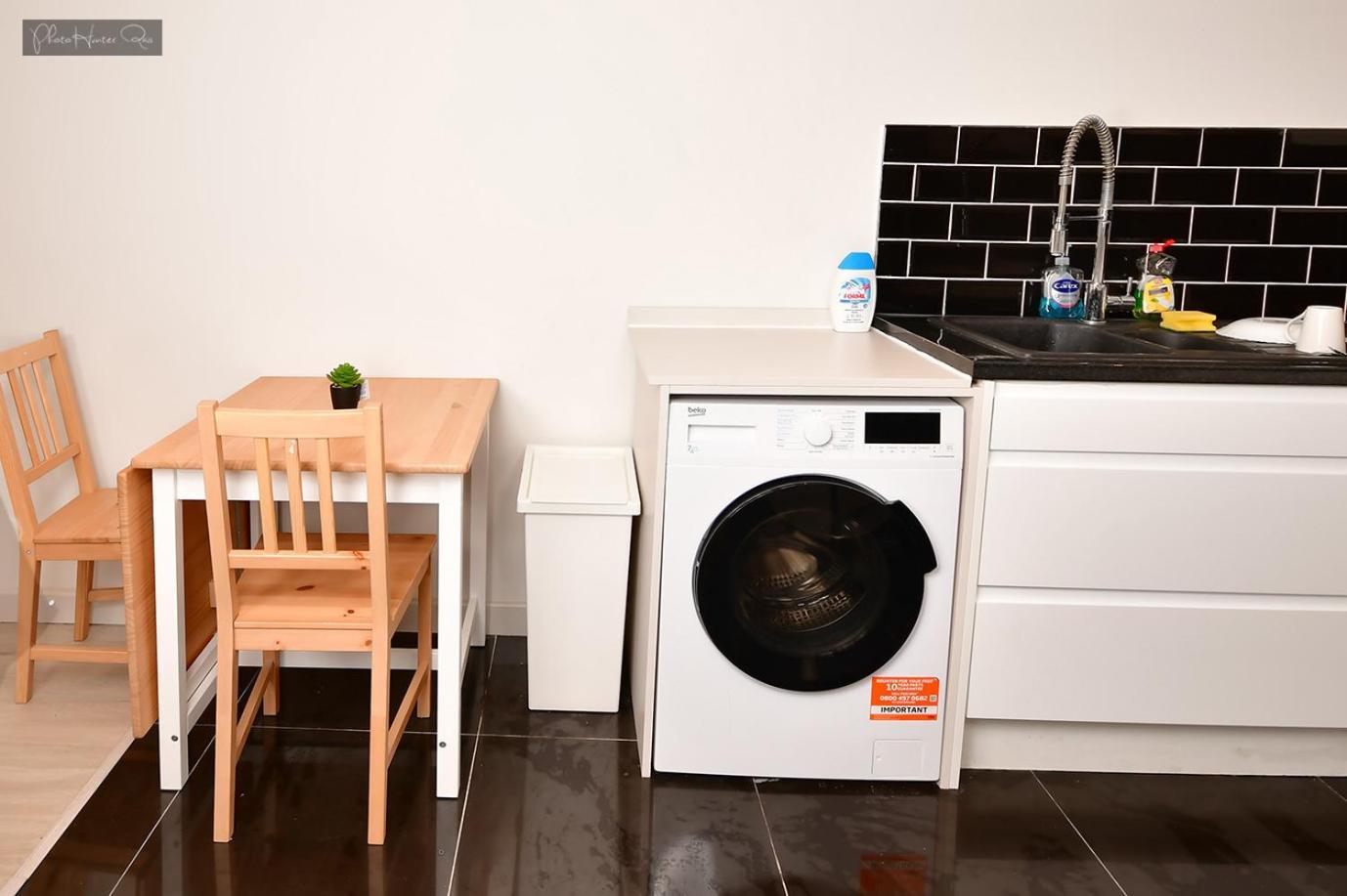 Morden Stratford 2 With Shared Bathroom Casa de hóspedes Londres